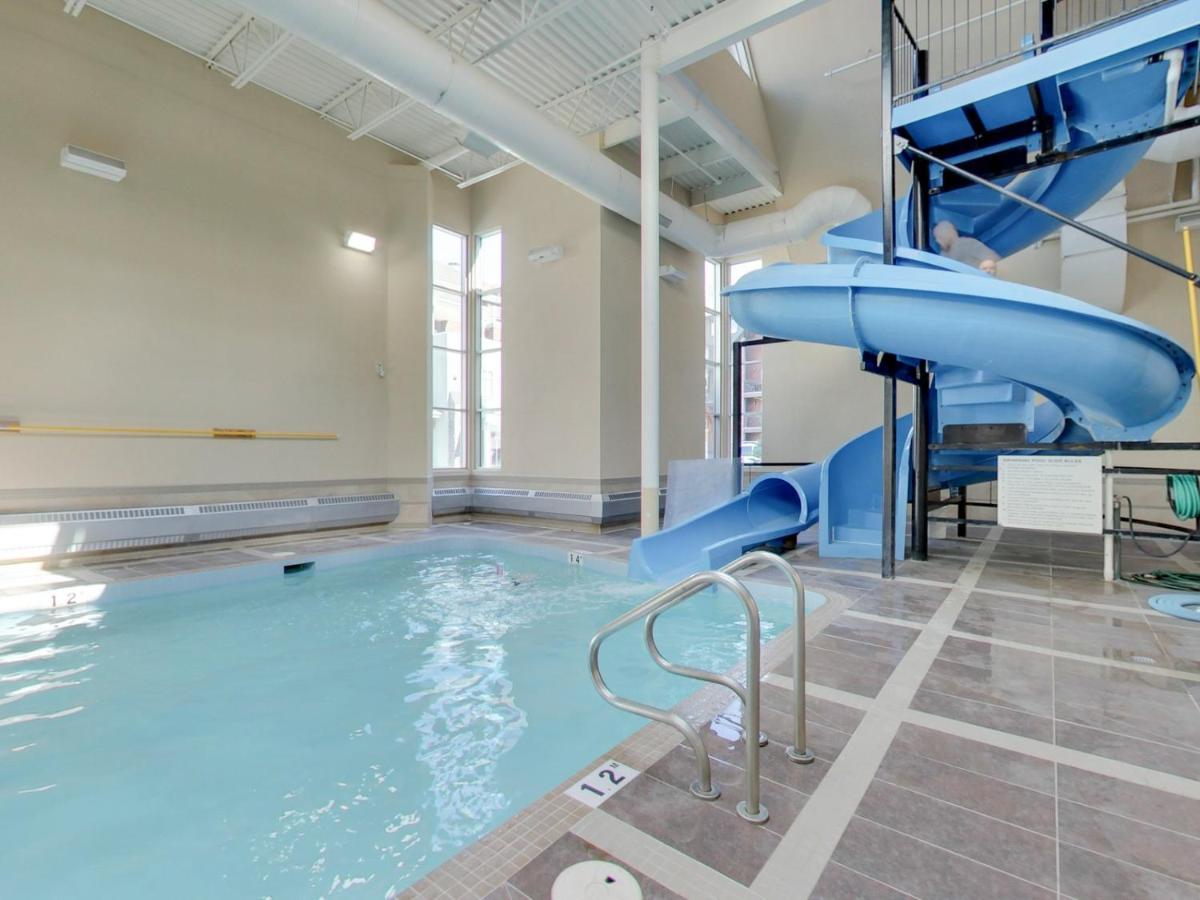 The Mountaineer By Instantsuites Pool & Hottub Canmore Exterior photo